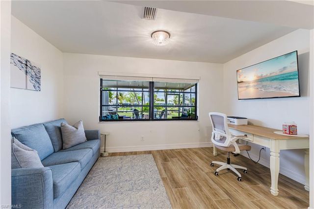 5326 Nautilus DR, Cape Coral, FL 33904