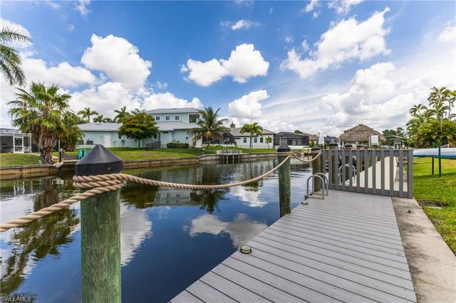 5326 Nautilus DR, Cape Coral, FL 33904