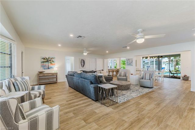 5326 Nautilus DR, Cape Coral, FL 33904
