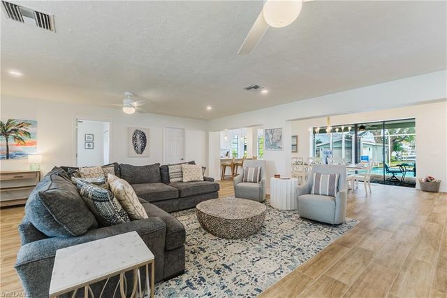 5326 Nautilus DR, Cape Coral, FL 33904