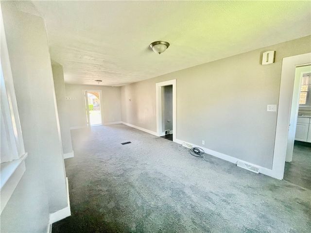 188 W Schwab Ave, Munhall, PA 15120