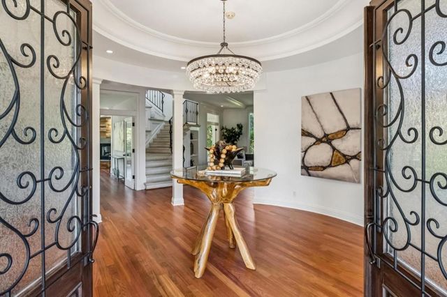 38 Alpine Avenue, Los Gatos, CA 95030