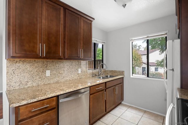 9849 Caminito Marlock 21, San Diego, CA 92131