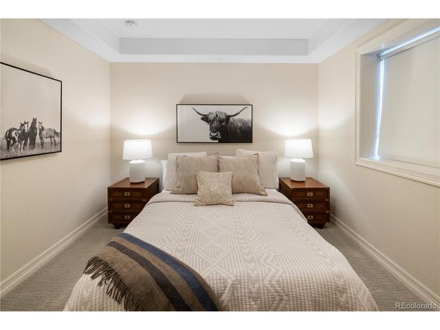 28 Golden Eagle Ln, Littleton, CO 80127