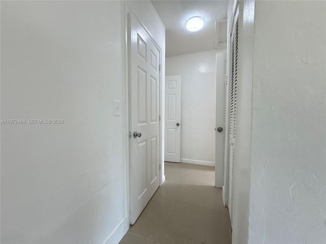 911 NW 57th St 911, Miami, FL 33127