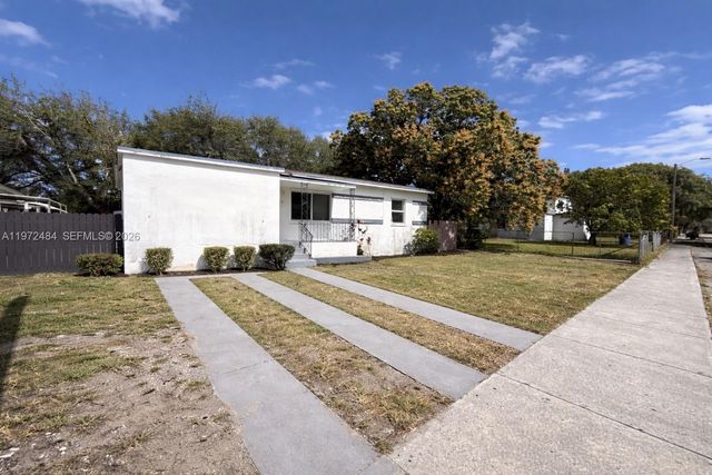 911 NW 57th St 911, Miami, FL 33127