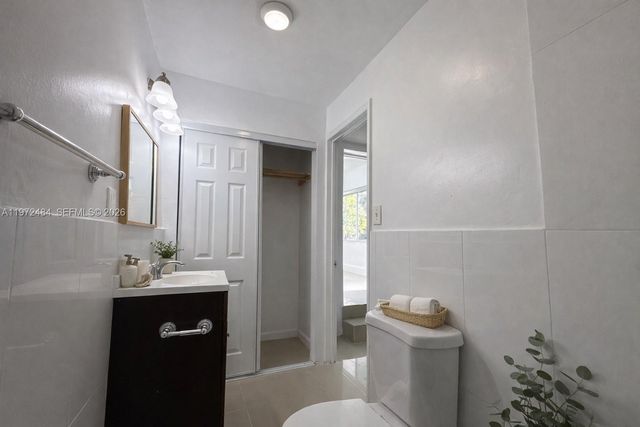 911 NW 57th St 911, Miami, FL 33127