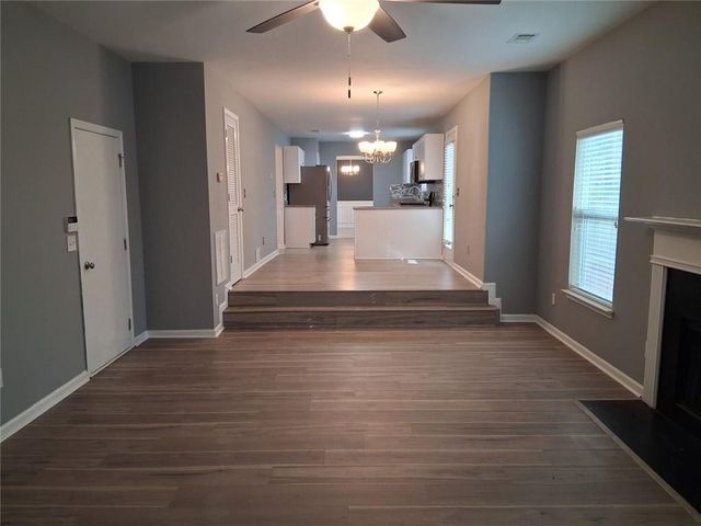 122 Brenleigh Park Drive, Stockbridge, GA 30281