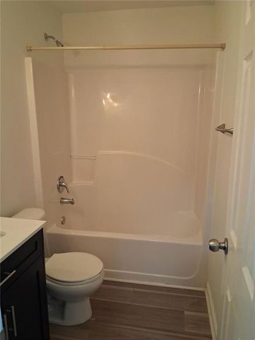 122 Brenleigh Park Drive, Stockbridge, GA 30281