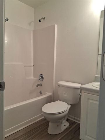 122 Brenleigh Park Drive, Stockbridge, GA 30281