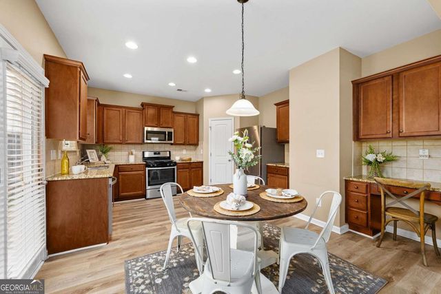 523 Gardenview Road, Canton, GA 30114