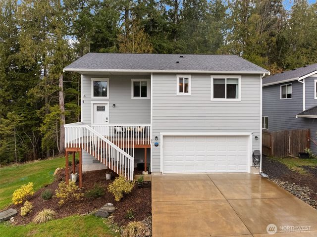61 E Ellinor Peak Place, Belfair, WA 98528