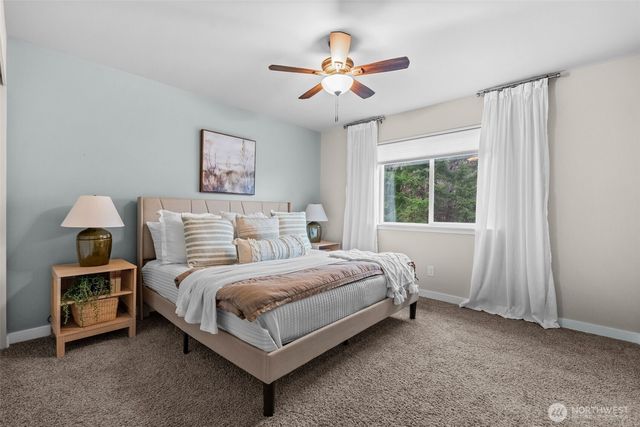 61 E Ellinor Peak Place, Belfair, WA 98528