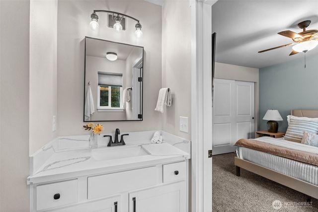 61 E Ellinor Peak Place, Belfair, WA 98528