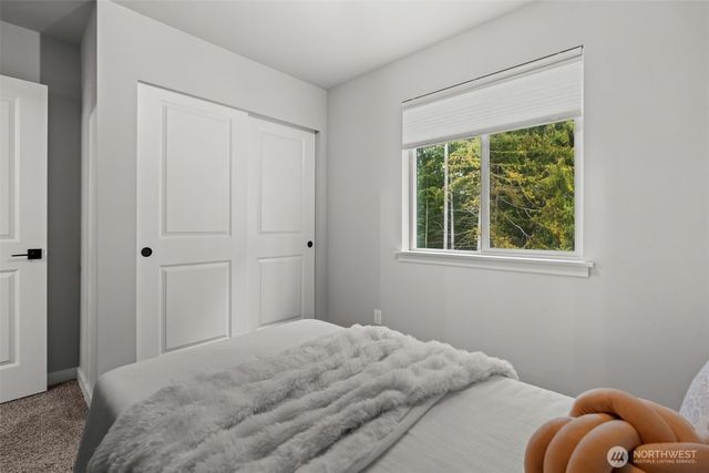 61 E Ellinor Peak Place, Belfair, WA 98528