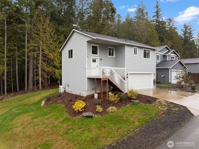 61 E Ellinor Peak Place, Belfair, WA 98528