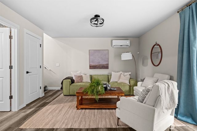 61 E Ellinor Peak Place, Belfair, WA 98528