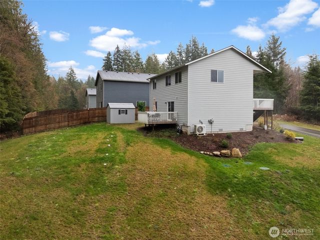 61 E Ellinor Peak Place, Belfair, WA 98528