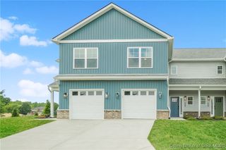 2064 Hoosier Way, Jeffersonville, IN 47130