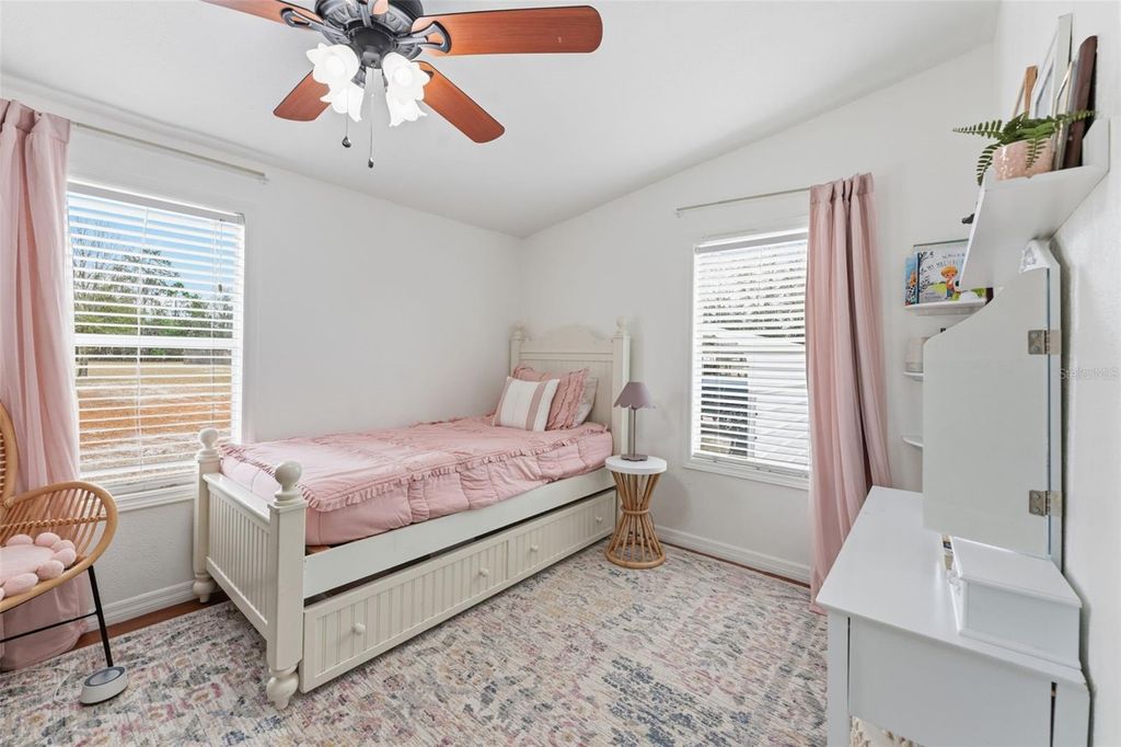 Image 24 of property listing at 11040 BROWNING ROAD, Lithia, FL 33547