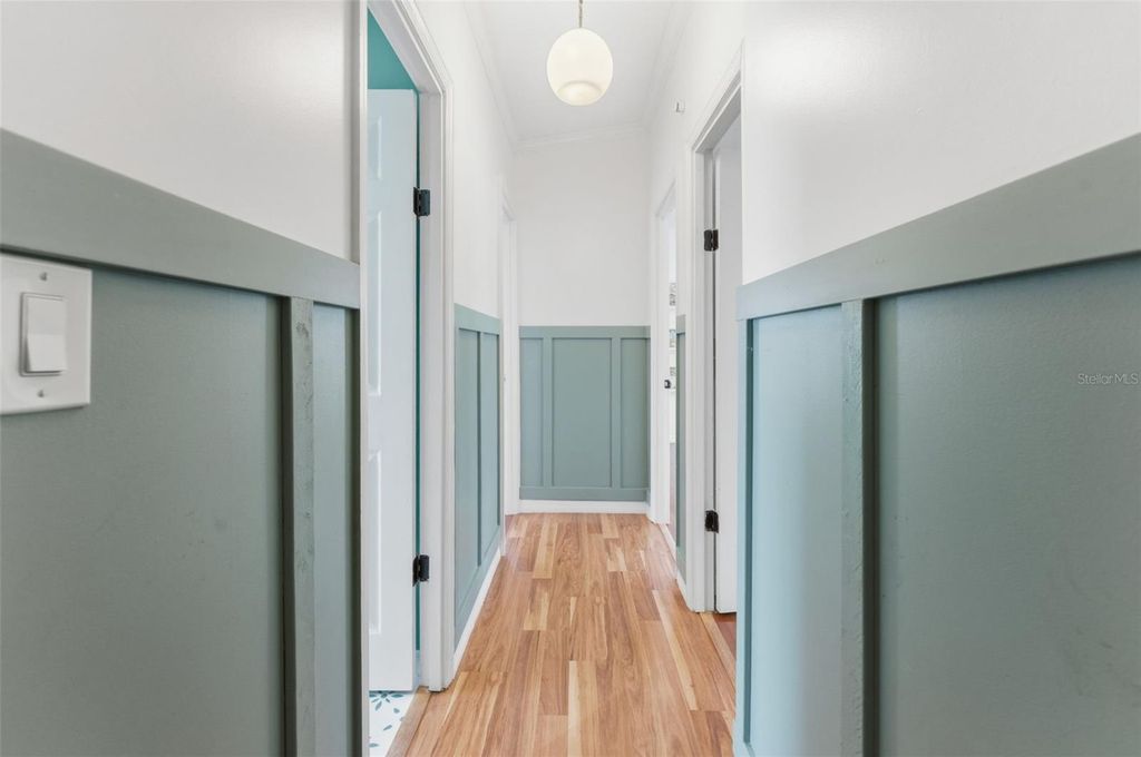 Image 28 of property listing at 11040 BROWNING ROAD, Lithia, FL 33547