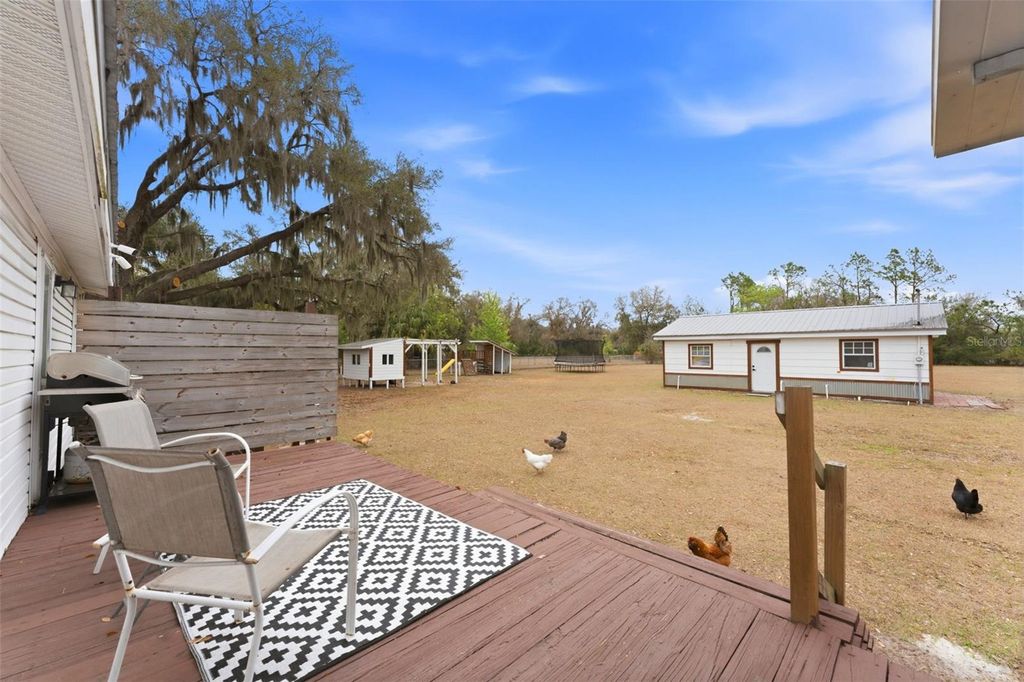 Image 34 of property listing at 11040 BROWNING ROAD, Lithia, FL 33547