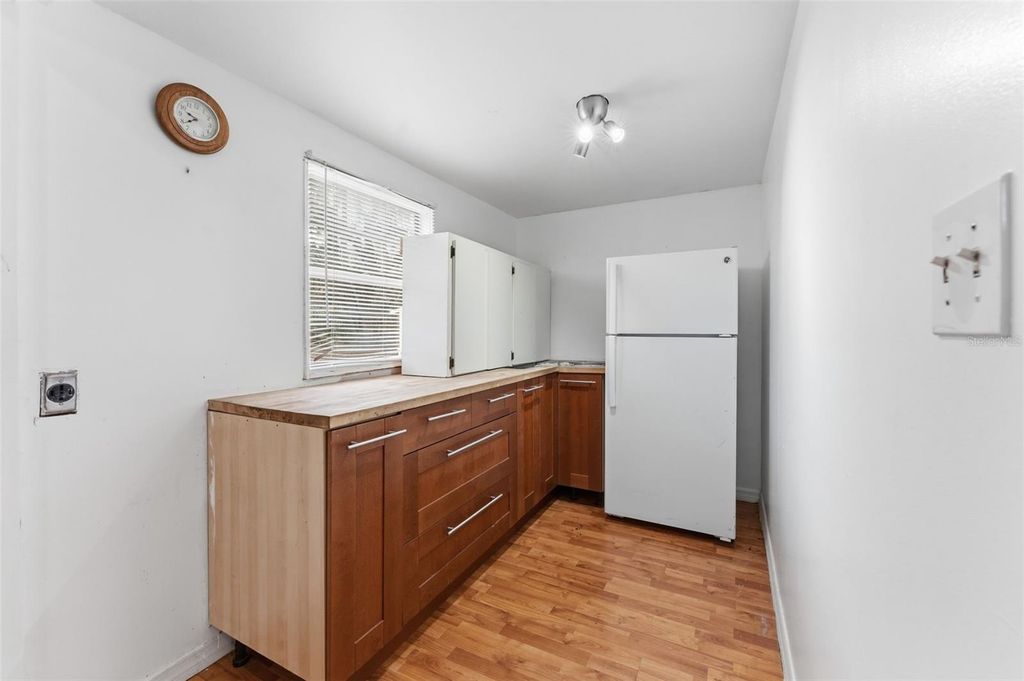 Image 59 of property listing at 11040 BROWNING ROAD, Lithia, FL 33547