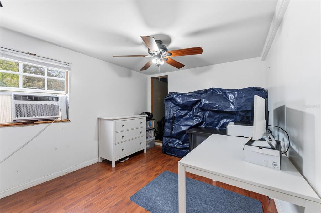 Image 60 of property listing at 11040 BROWNING ROAD, Lithia, FL 33547