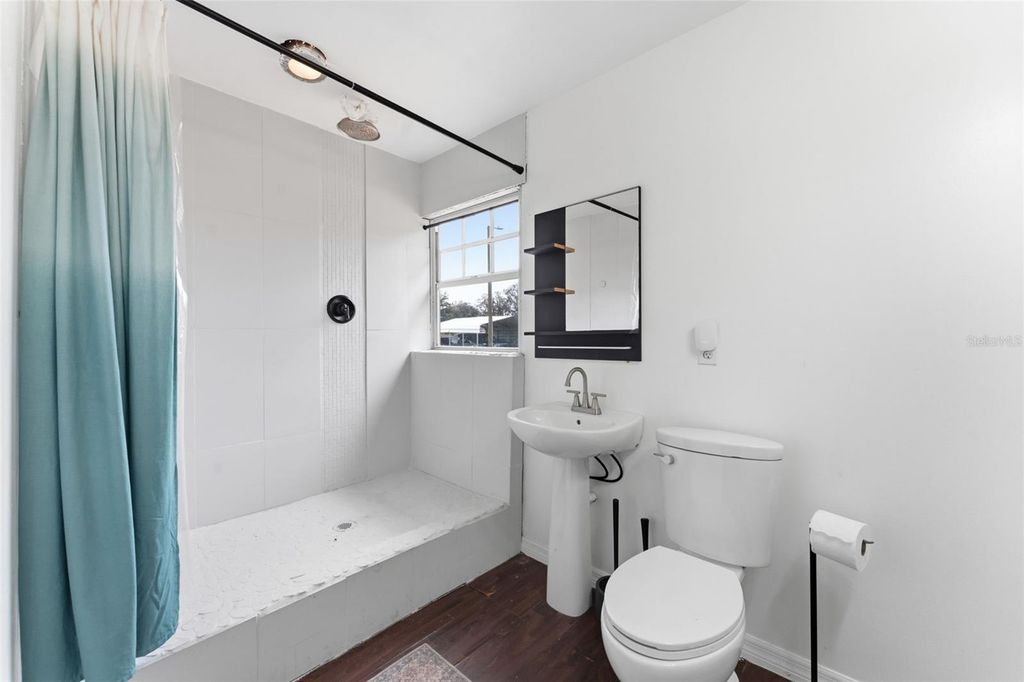 Image 62 of property listing at 11040 BROWNING ROAD, Lithia, FL 33547