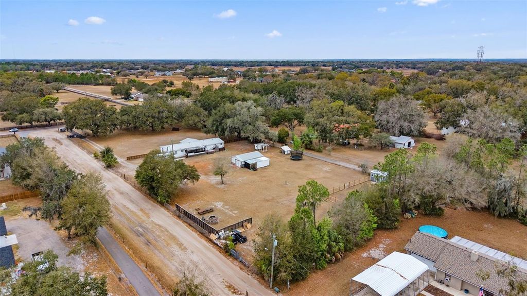 Image 65 of property listing at 11040 BROWNING ROAD, Lithia, FL 33547