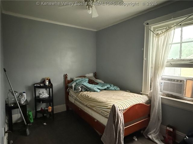 221 Russell Street, Charleston, WV 25302