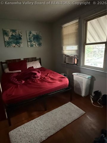 221 Russell Street, Charleston, WV 25302