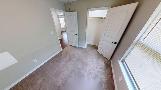 320 E Allison Street, Nevada, MO 64772