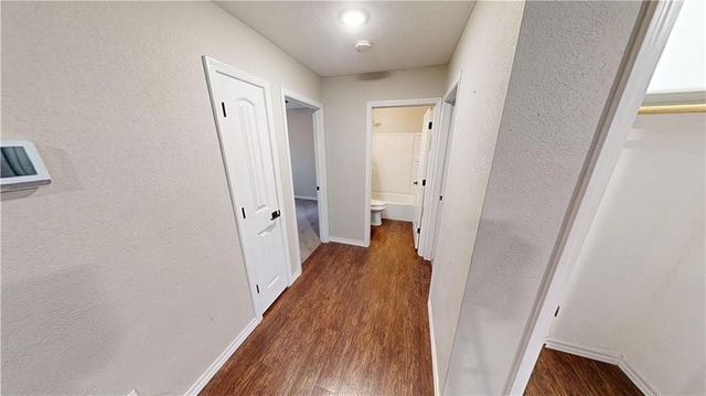 320 E Allison Street, Nevada, MO 64772