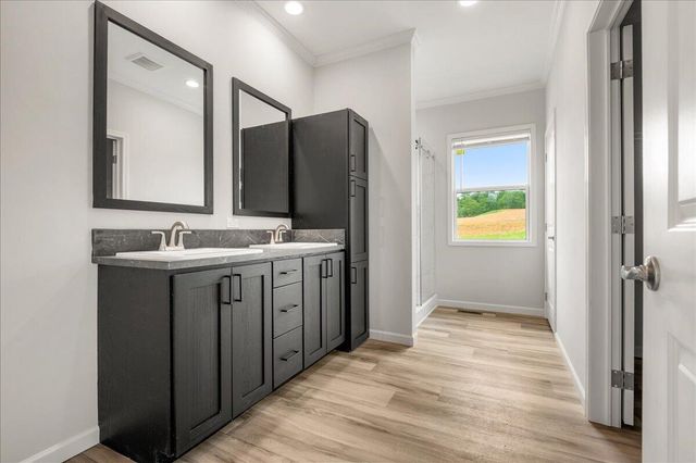 300 Belmont Lane, London, KY 40741