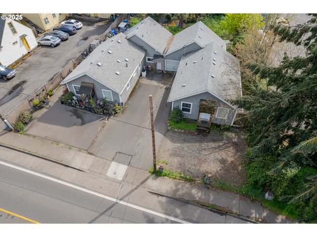 2156 ROOSEVELT Blvd, Eugene, OR 97402