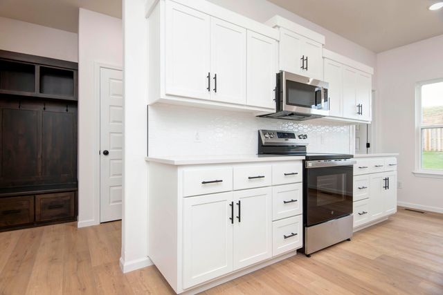 819 S Wheaton Hills Drive Lot 156, Nixa, MO 65714