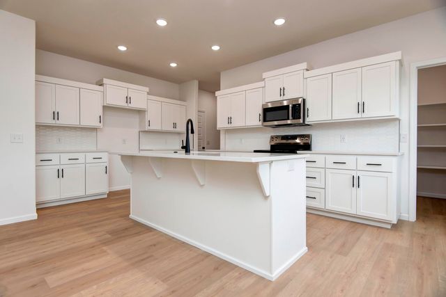 819 S Wheaton Hills Drive Lot 156, Nixa, MO 65714