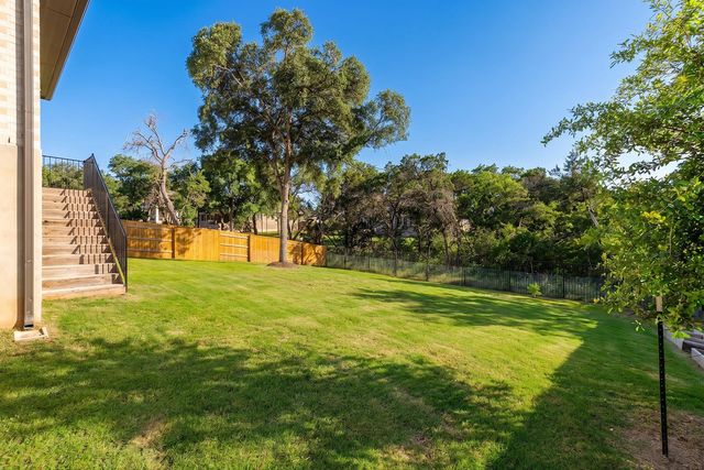 579 Jackson River LOOP, Kyle, TX 78640