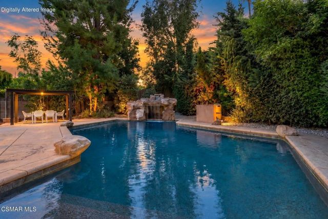 4405 Brookford Avenue, Woodland Hills, CA 91364