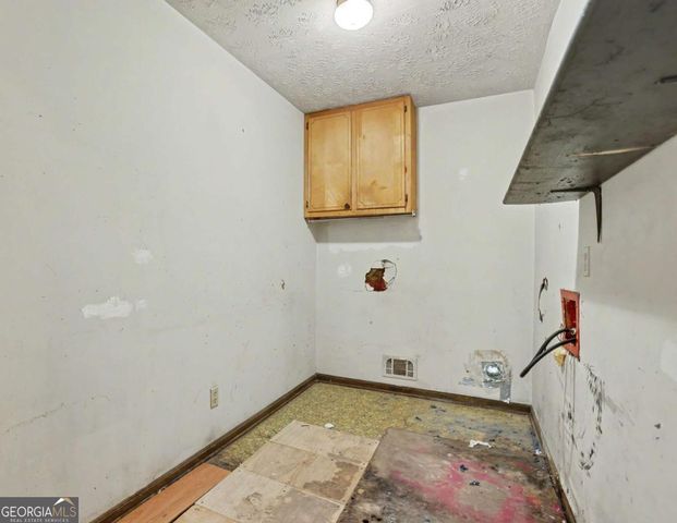 9218 Westview Drive SW, Covington, GA 30014