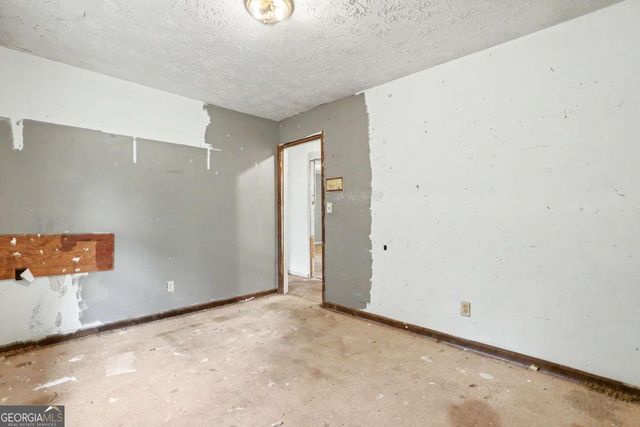 9218 Westview Drive SW, Covington, GA 30014