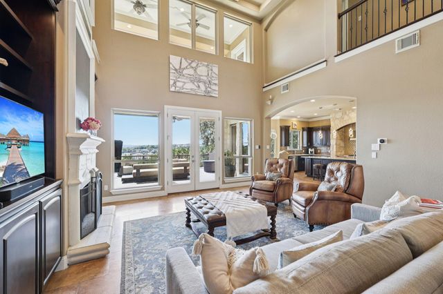 413 Horseback HOLW, Austin, TX 78732