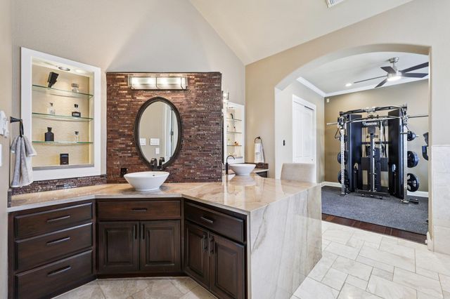 413 Horseback HOLW, Austin, TX 78732