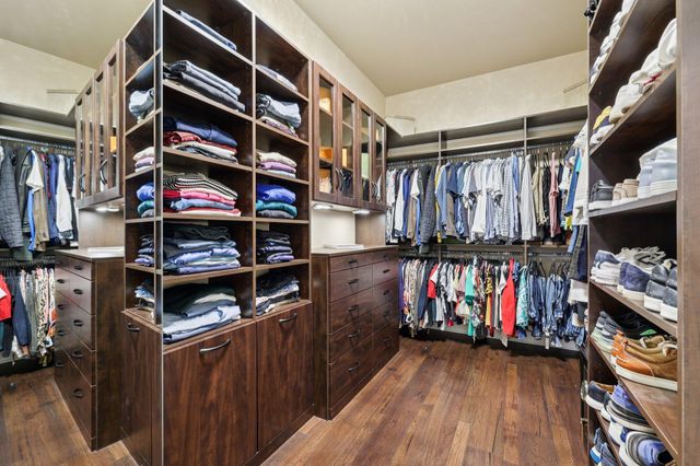 413 Horseback HOLW, Austin, TX 78732