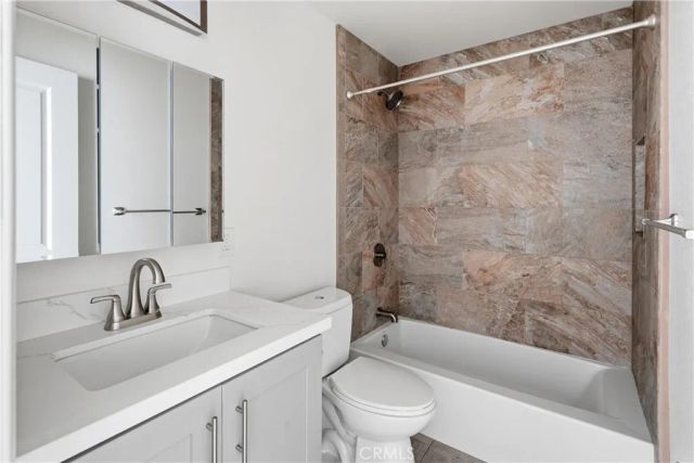 2890 E Artesia 42, Long Beach, CA 90805
