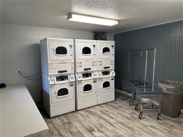 2890 E Artesia 42, Long Beach, CA 90805