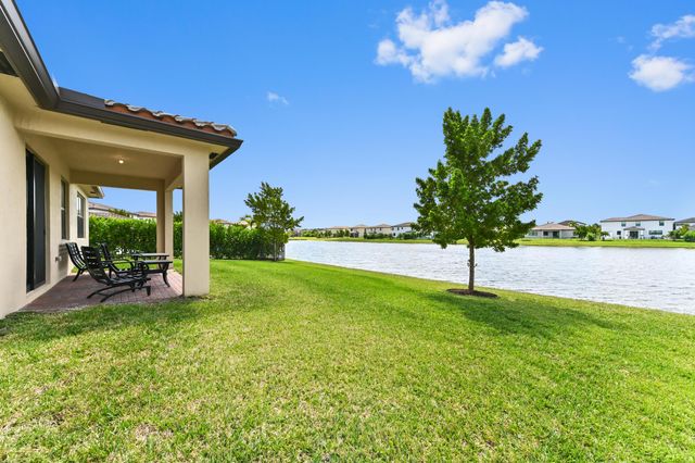 3523 Haldin Place, Royal Palm Beach, FL 33411