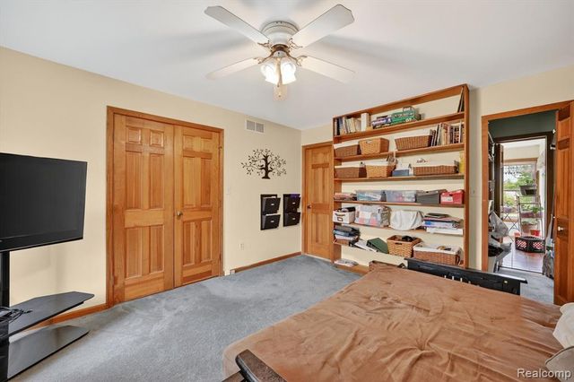 2533 W Sigler Road, Carleton, MI 48117