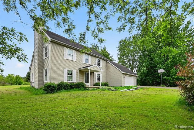 2533 W Sigler Road, Carleton, MI 48117
